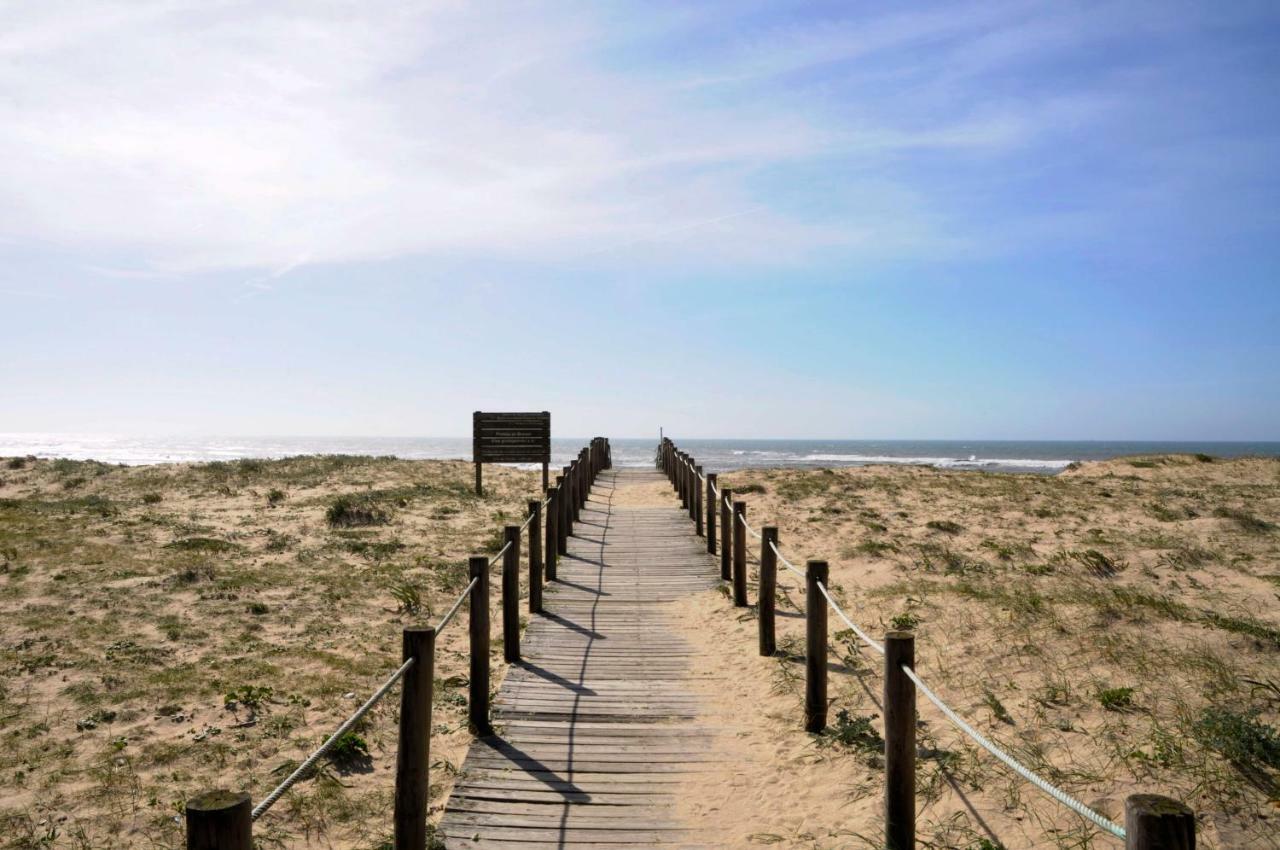 Beach House, Labruge, Porto Екстериор снимка
